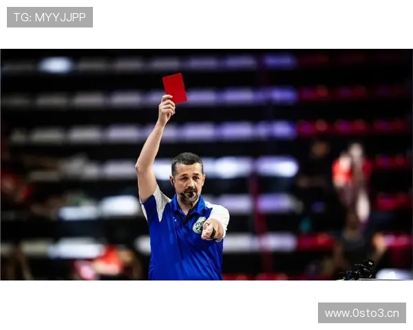 [德甲]弗兰德凶狠犯规 被红牌直接罚下.